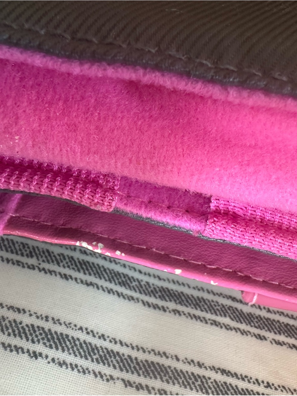 Nintendo DS Wallet Pink Gray Travel Carrying Case - Picture 7 of 13